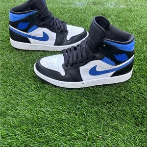 Jordan retro 1 Mid Racer blue